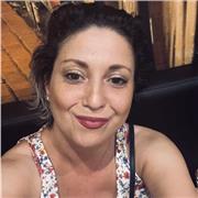 Vocal coach and well known singer with masters diploma (UEL) providing lessons to teenagers and grown ups